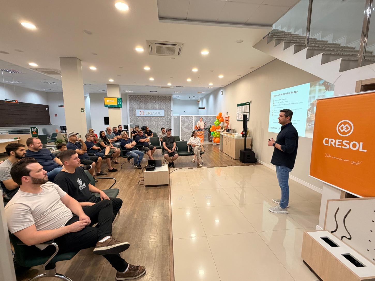 Cresol Conexão disponibiliza crédito facilitado para renovação de frota para motoristas de aplicativo