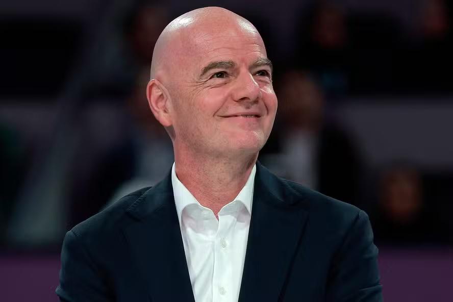 Europa aprova boicote a torneios da Fifa até que Infantino desista de venda de ações; entenda